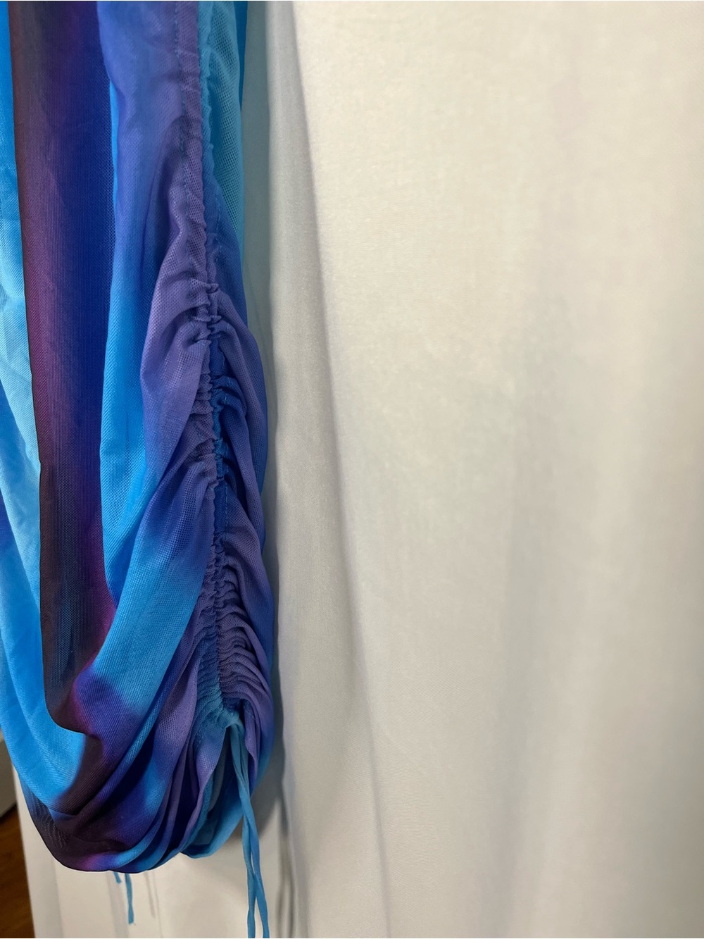 Motel Rocks Blue Ombre Ruched Mini Dress - Picture 7 of 9